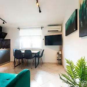 Apartment Smaragd, Fažana