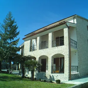 Gostinjska kuća Moderno, Fazana